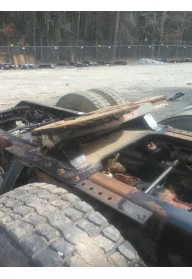 JOST  STATIONARY FIFTH WHEEL