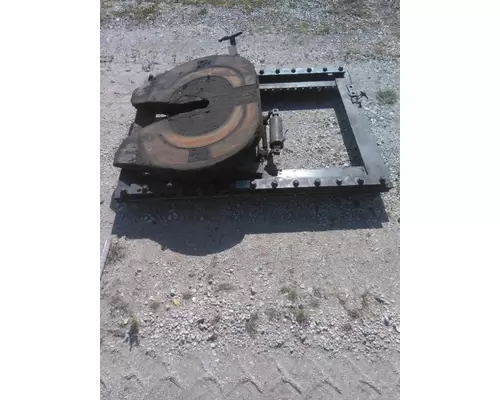 JOST  STATIONARY FIFTH WHEEL