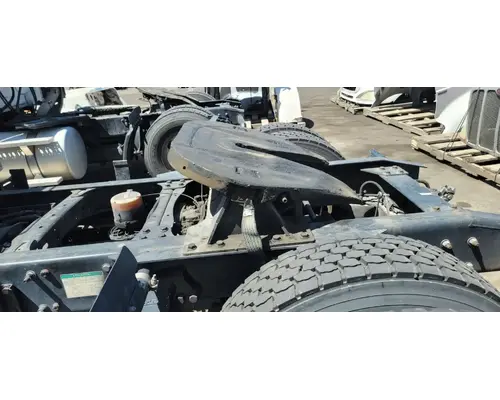 JOST Cascadia 113 Fifth Wheel