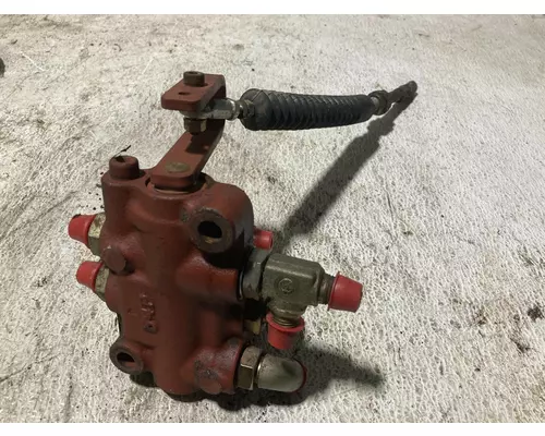 John Deere 225C LC Equip Hydraulic Valve