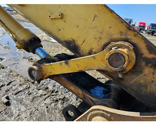 John Deere 225C LC Equip Linkage