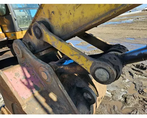 John Deere 225C LC Equip Linkage