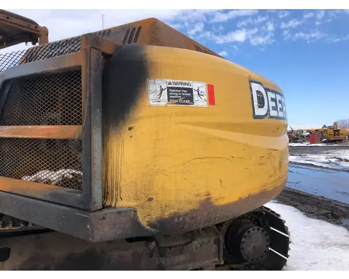 John Deere 270D Equip Weight