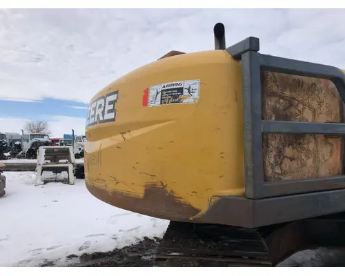 John Deere 270D Equip Weight