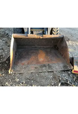 John Deere 324E Equipment (Mounted)