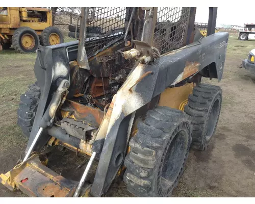 John Deere 332D Equip Loader Arm