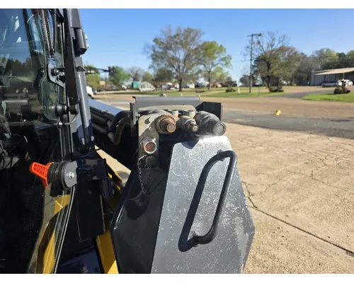 John Deere 333E Equipment (Whole Vehicle)