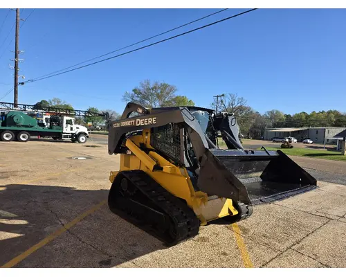 John Deere 333E Equipment (Whole Vehicle)