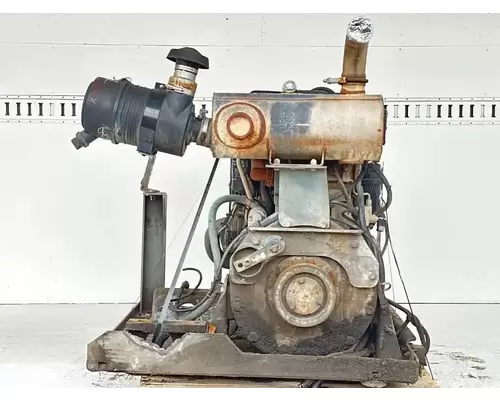 John Deere 4024TF270C Engine Assembly