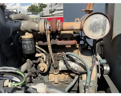 John Deere 4024TF270C Engine Assembly