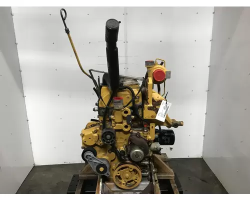 John Deere 4024 Engine Assembly