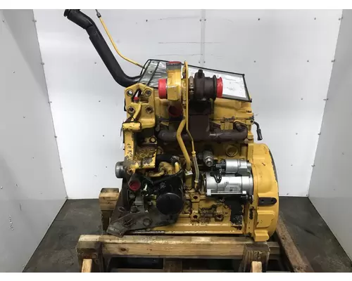 John Deere 4024 Engine Assembly