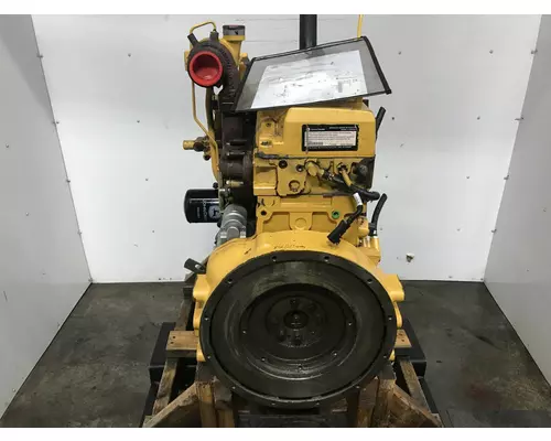 John Deere 4024 Engine Assembly