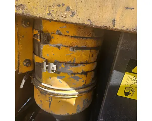 John Deere 500C Equip Air Cleaner