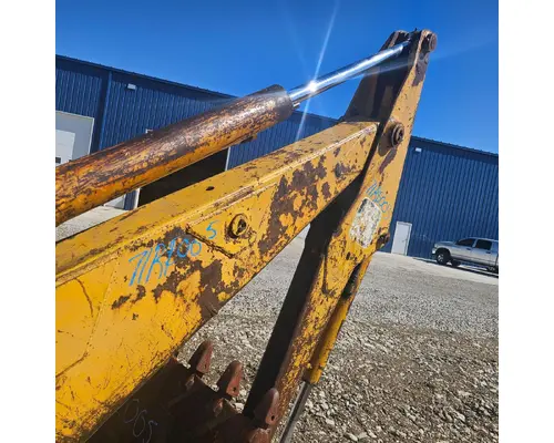 John Deere 500C Equip Boom