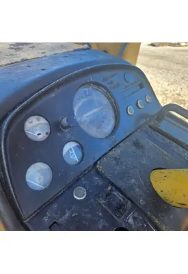 John Deere 500C Equip Instrument Cluster