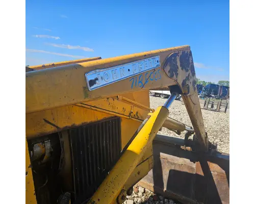 John Deere 500C Equip Loader Arm