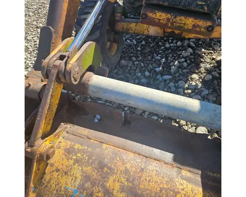 John Deere 500C Equip Loader Arm