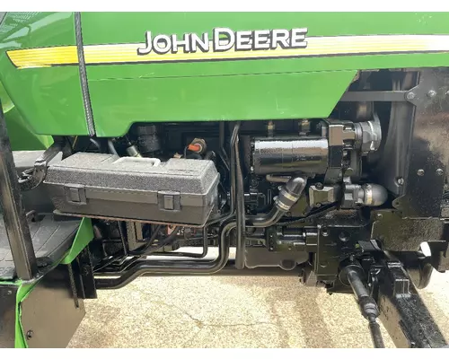 John Deere 5520 Equipment (Whole Vehicle)