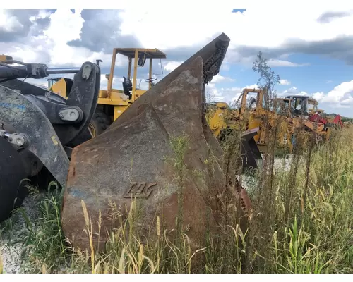 John Deere 624K Attachments, Wheel Loader