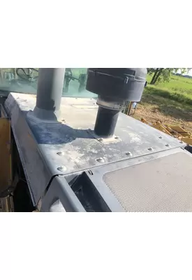 John Deere 624K Equip Hood