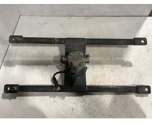 John Deere 624K Equip Hydraulic Motor