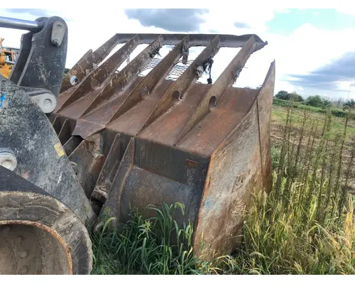 John Deere 624K Equipment (Mounted)