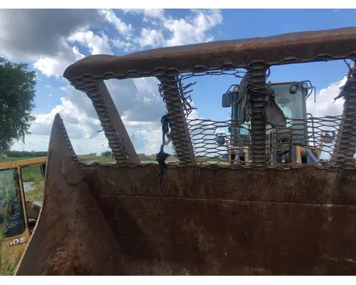 John Deere 624K Equipment (Mounted)