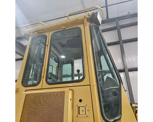 John Deere 644G Equip Side Glass