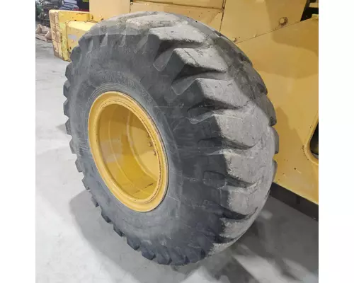 John Deere 644G Equip Tire and Rim