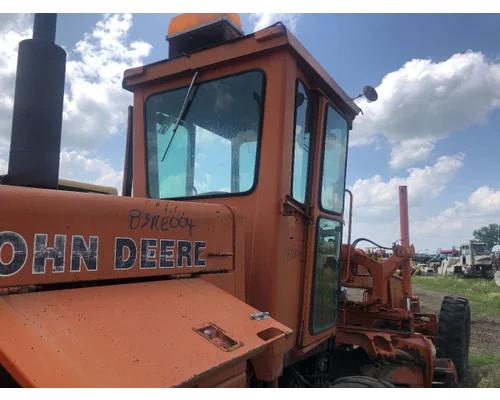 John Deere 670A Equip Cab Assembly