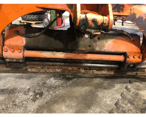 John Deere 670A Equip Frame