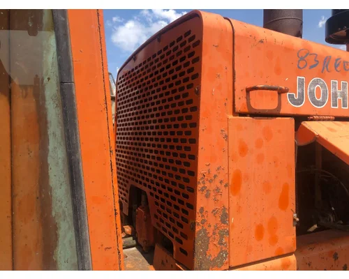 John Deere 670A Equip Grille