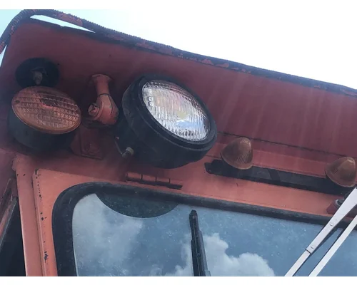 John Deere 670A Equip Lighting Misc.
