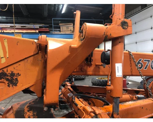 John Deere 670A Equip Linkage