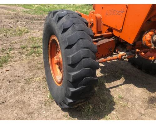 John Deere 670A Equip Tire and Rim