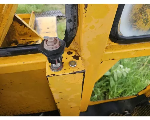 John Deere 690A Equip Controls