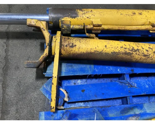 John Deere 750E Equip Linkage