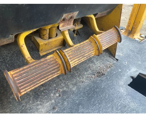 John Deere 750E Equip Pedal