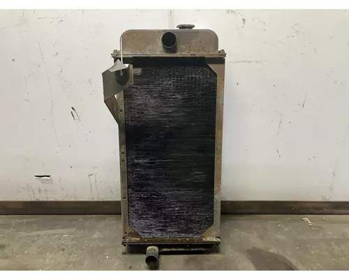 John Deere 750E Equip Radiator