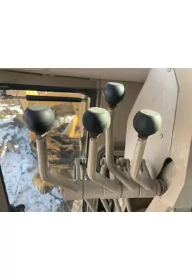 John Deere 770BH Equip Controls