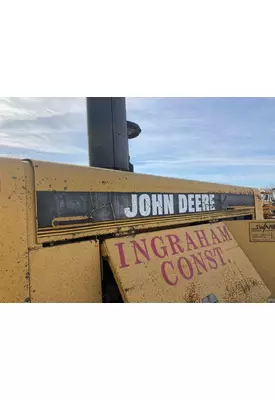 John Deere 770BH Equip Hood