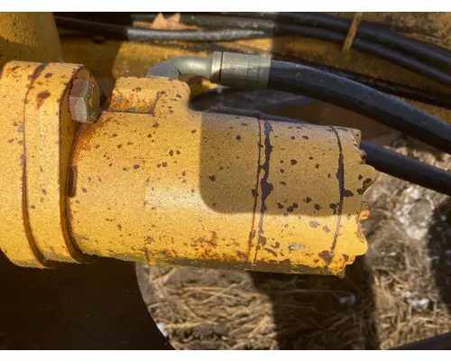 John Deere 770BH Equip Hydraulic Motor