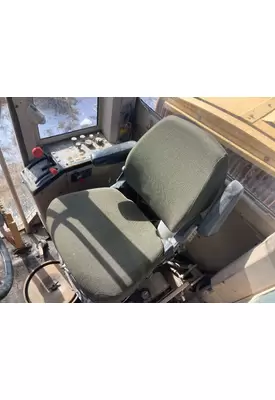 John Deere 770BH Equip Seat