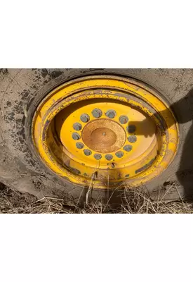 John Deere 770BH Equip Wheel