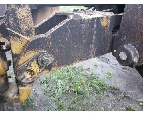 John Deere 770CH Equip Axle