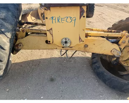 John Deere 770CH Equip Axle