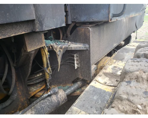 John Deere 770CH Equip Frame