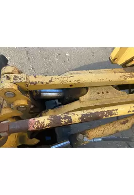 John Deere 770CH Equip Hydraulic Cylinder