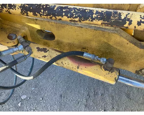 John Deere 770CH Equip Hydraulic Cylinder